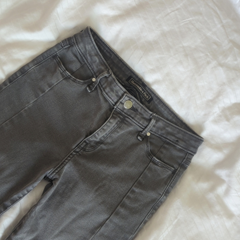 Abercrombie & Fitch Signature Collection Distressed Skinny Grey Jeans Mid Rise
